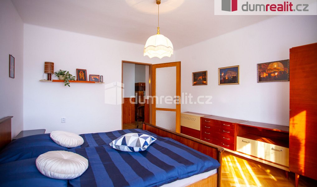 Prodej domu 321 m² s pozemkem 947 m², Netolice – náhled fotky 12