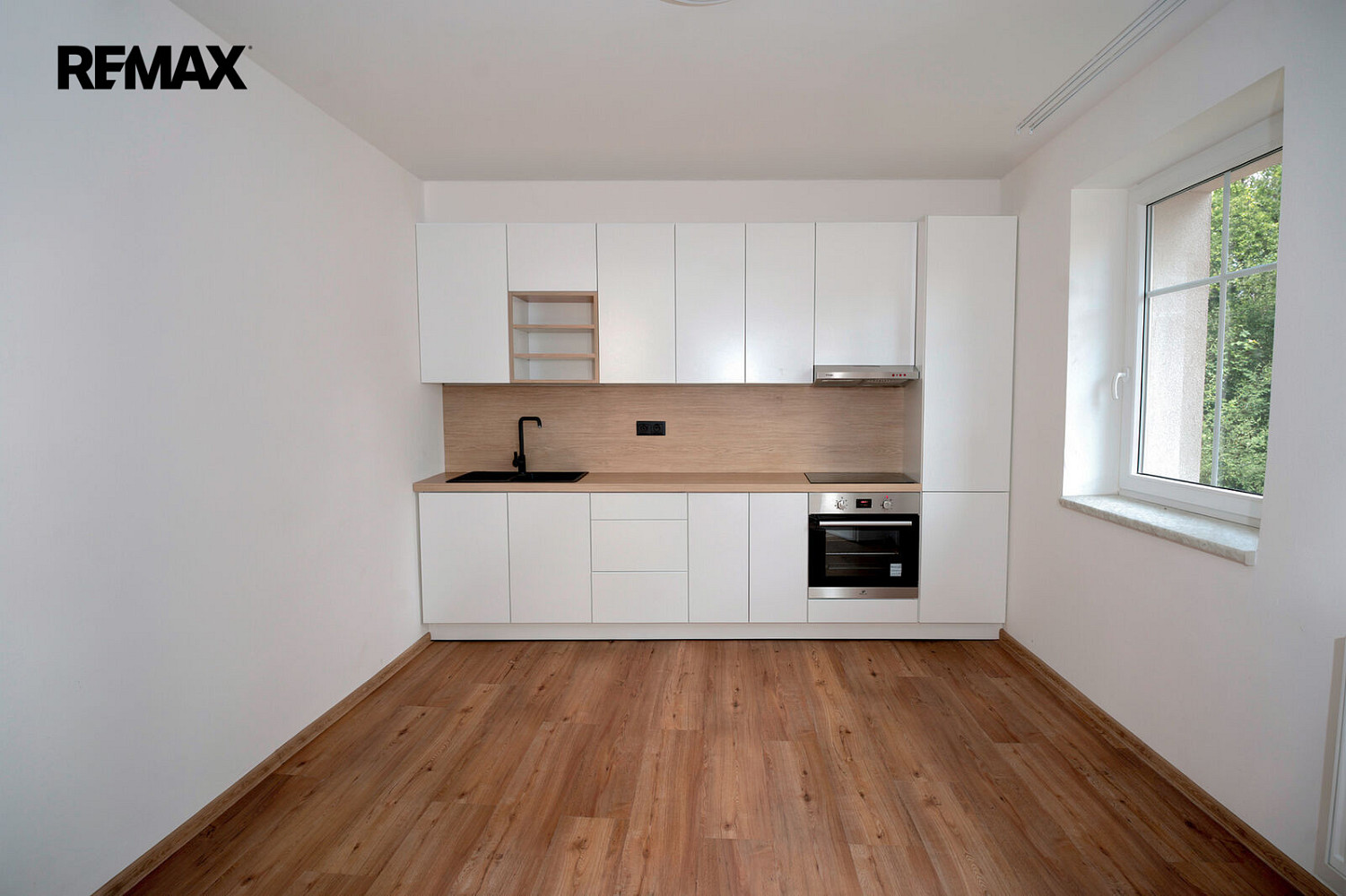 Pronájem bytu 2+kk 35 m²