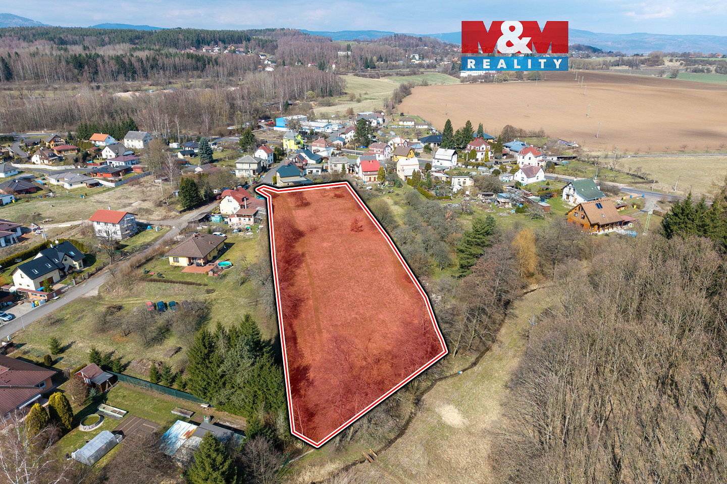 Prodej stavebního pozemku 4 925 m²