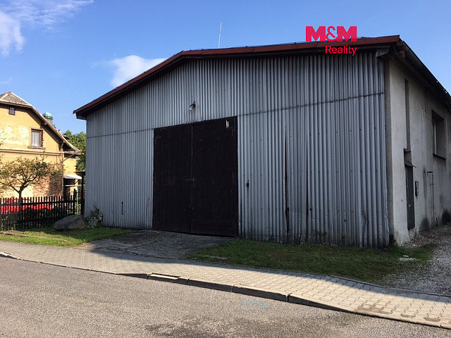 Pronájem skladovacích prostor 300 m²