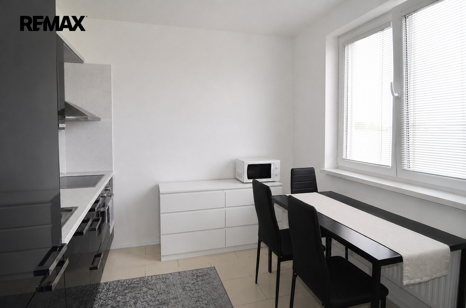Prodej bytu 2+kk 46 m² – fotografie 4