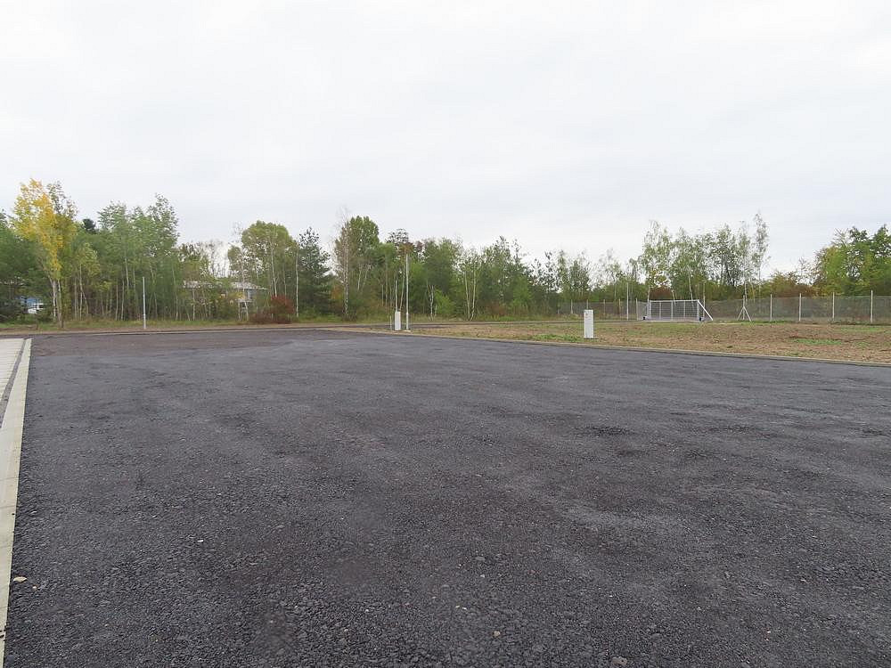Pronájem komerčního pozemku 260 m²