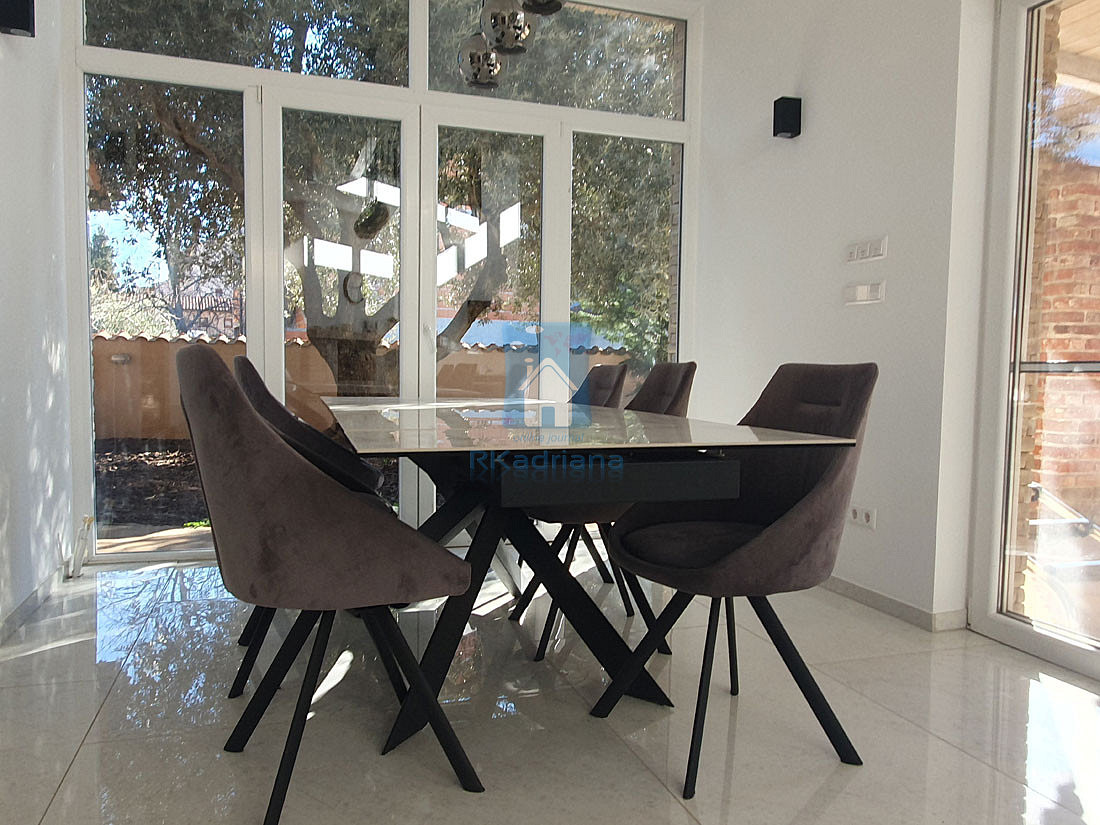 Prodej domu 115 m² s pozemkem 350 m² – pohled 3