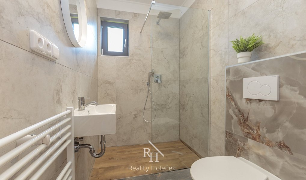 Pronájem domu 86 m² s pozemkem 500 m², Ruda – náhled fotky 14