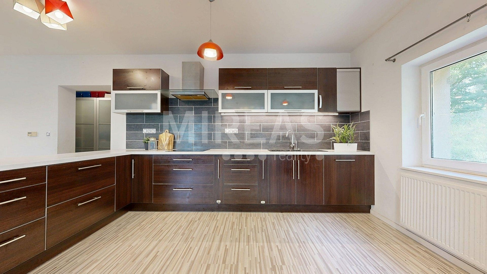 Prodej bytu 2+kk 97 m² – fotografie 3