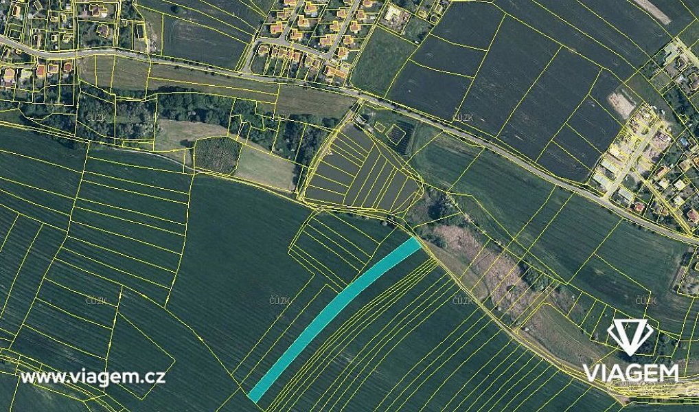 Prodej pole 990 m², Tehov – náhled fotky 2
