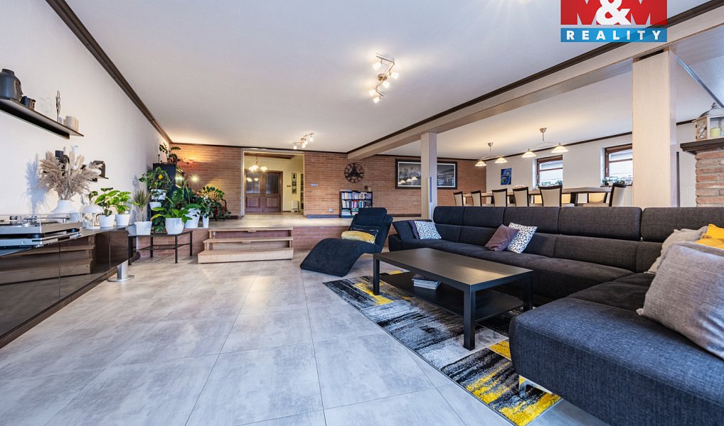 Prodej výrobních prostor 486 m², Droužkovice – náhled fotky 2