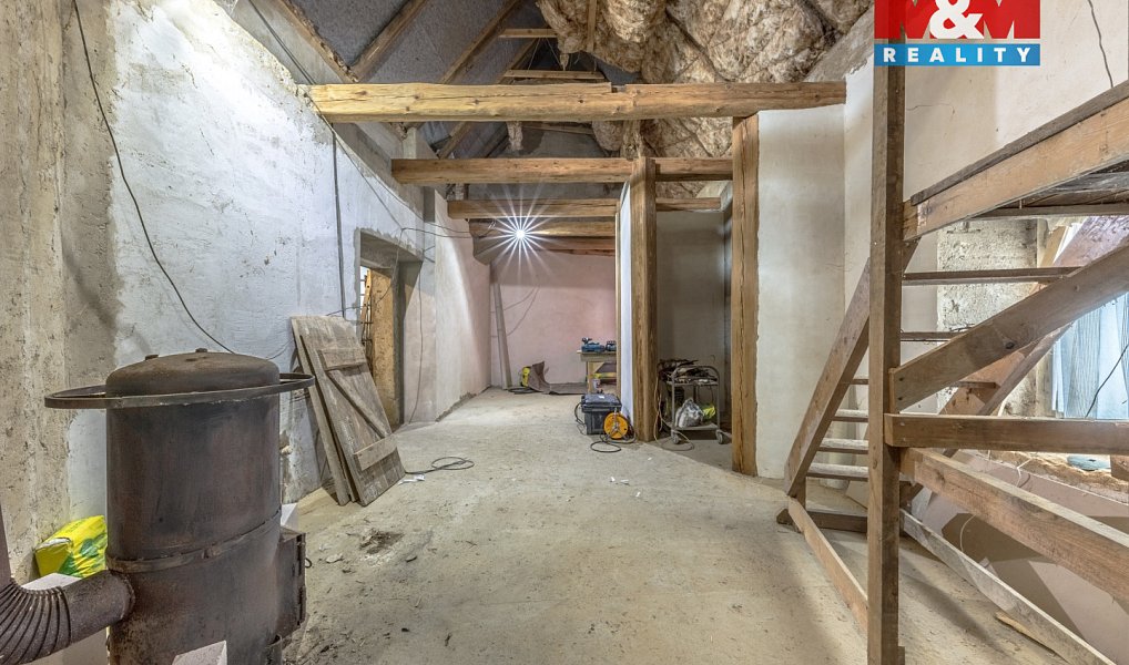 Prodej domu 100 m² s pozemkem 492 m², Mšeno – náhled fotky 8