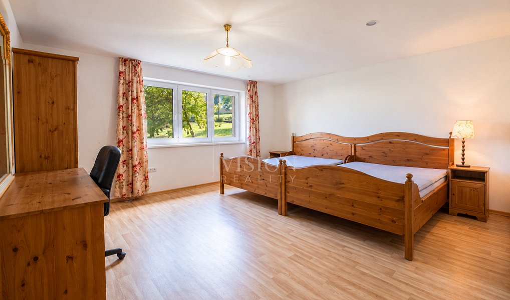 Prodej domu 238 m² s pozemkem 811 m², Třešovice – náhled fotky 5