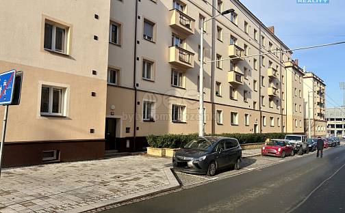 Pronájem bytu 2+1 65 m², Sladkovského, Pardubice - Zelené Předměstí