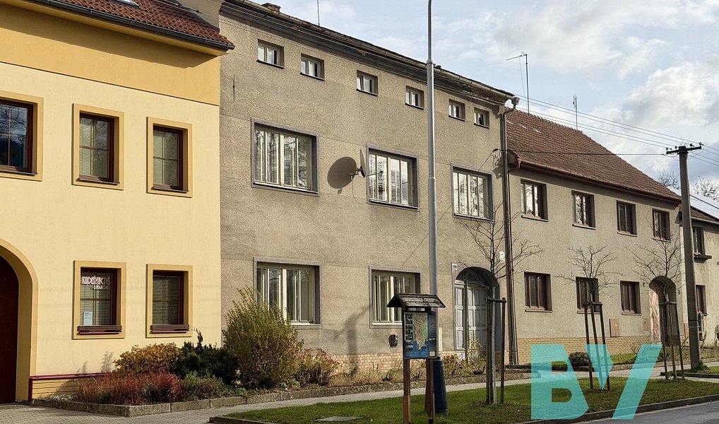 Prodej domu 537 m² s pozemkem 1 747 m², Jaroměřice – náhled fotky 3