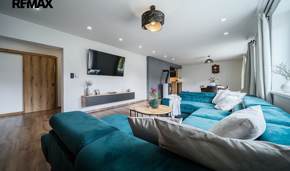 Prodej domu 290 m² s pozemkem 671 m², Ratíškovice – náhled fotky 5