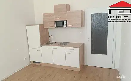 Pronájem bytu 1+kk 27 m²