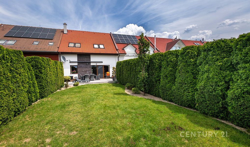 Prodej domu 181 m² s pozemkem 311 m², Kolín – náhled fotky 30