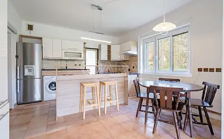Prodej bytu 3+1 91 m², Ke Svatému Jánu, Beroun - Beroun-Hostim