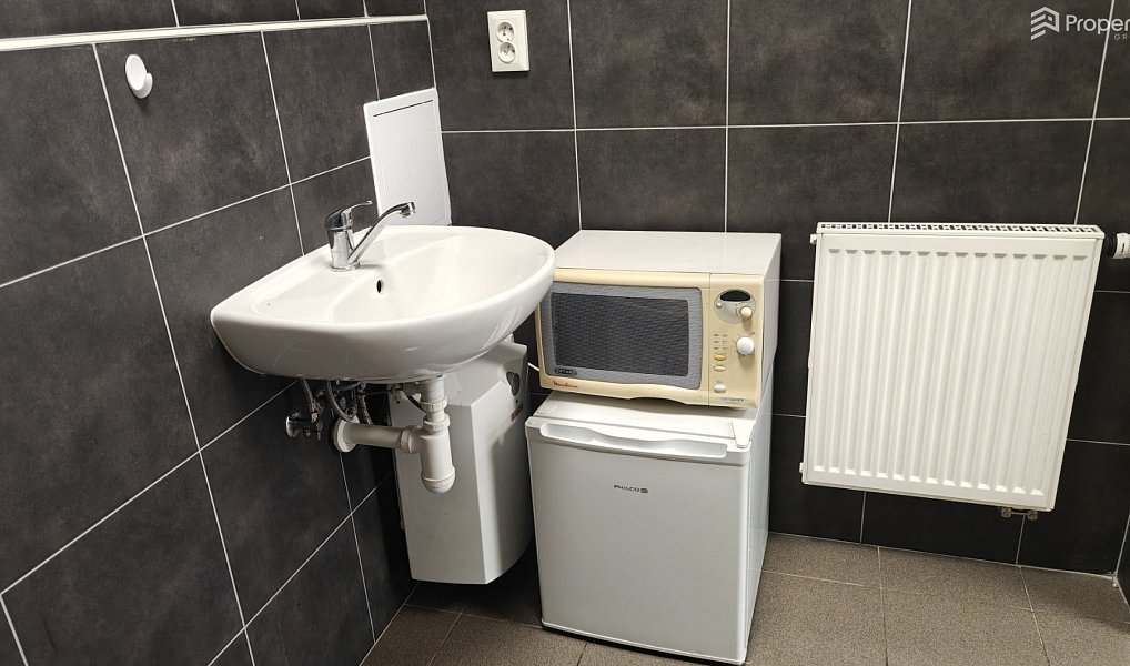 Pronájem obchodních prostor 30 m², Ivančice – náhled fotky 5