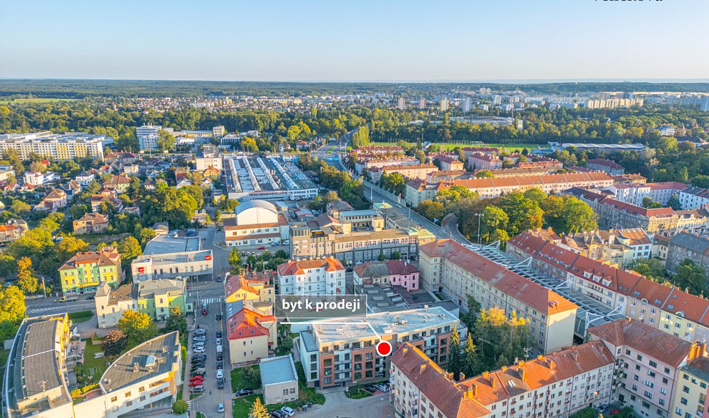 Prodej bytu 1+kk 30 m², Hradec Králové – náhled fotky 22