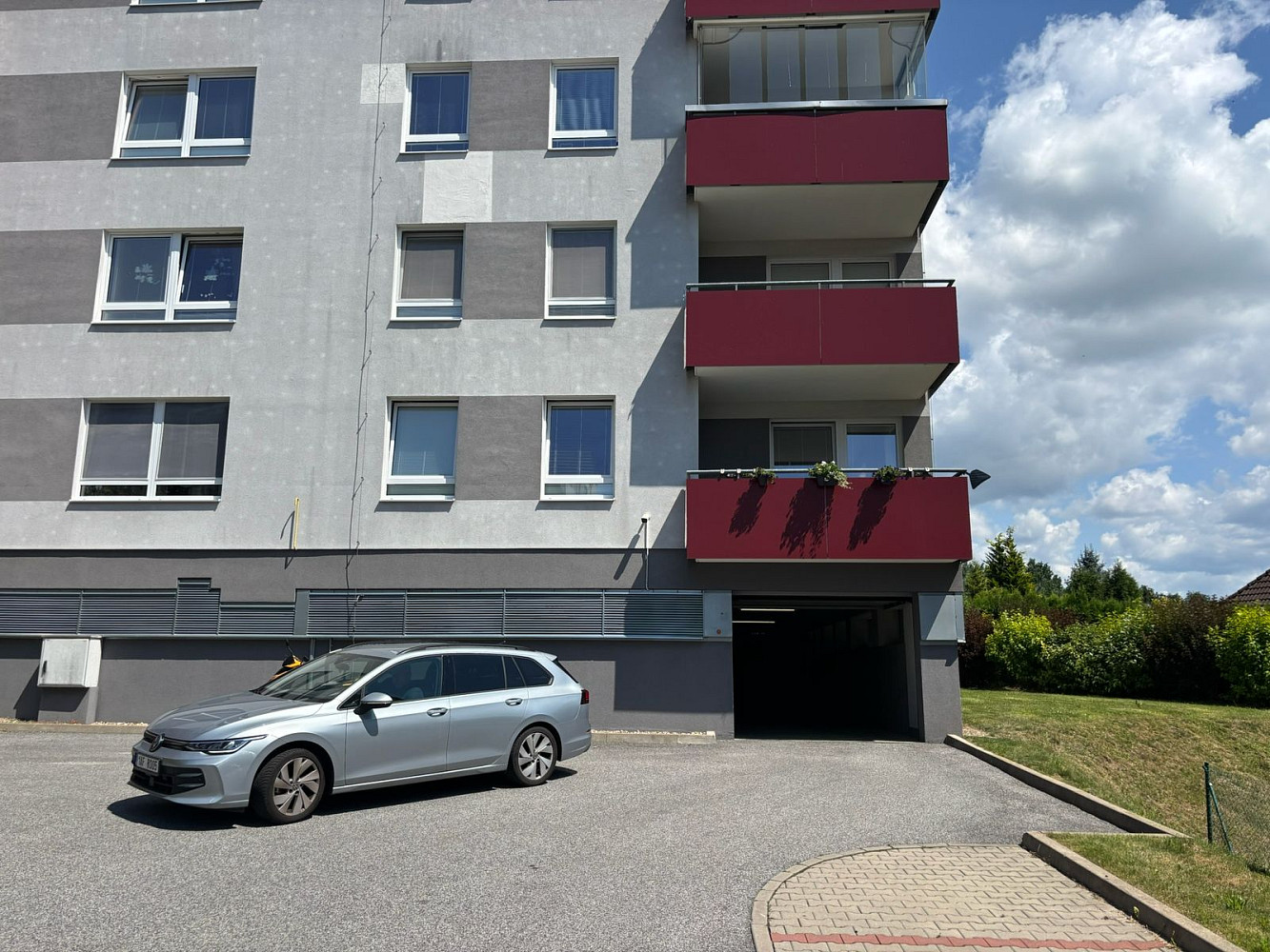Garážové stání Zelené údolí, Liberec – fotografie 4