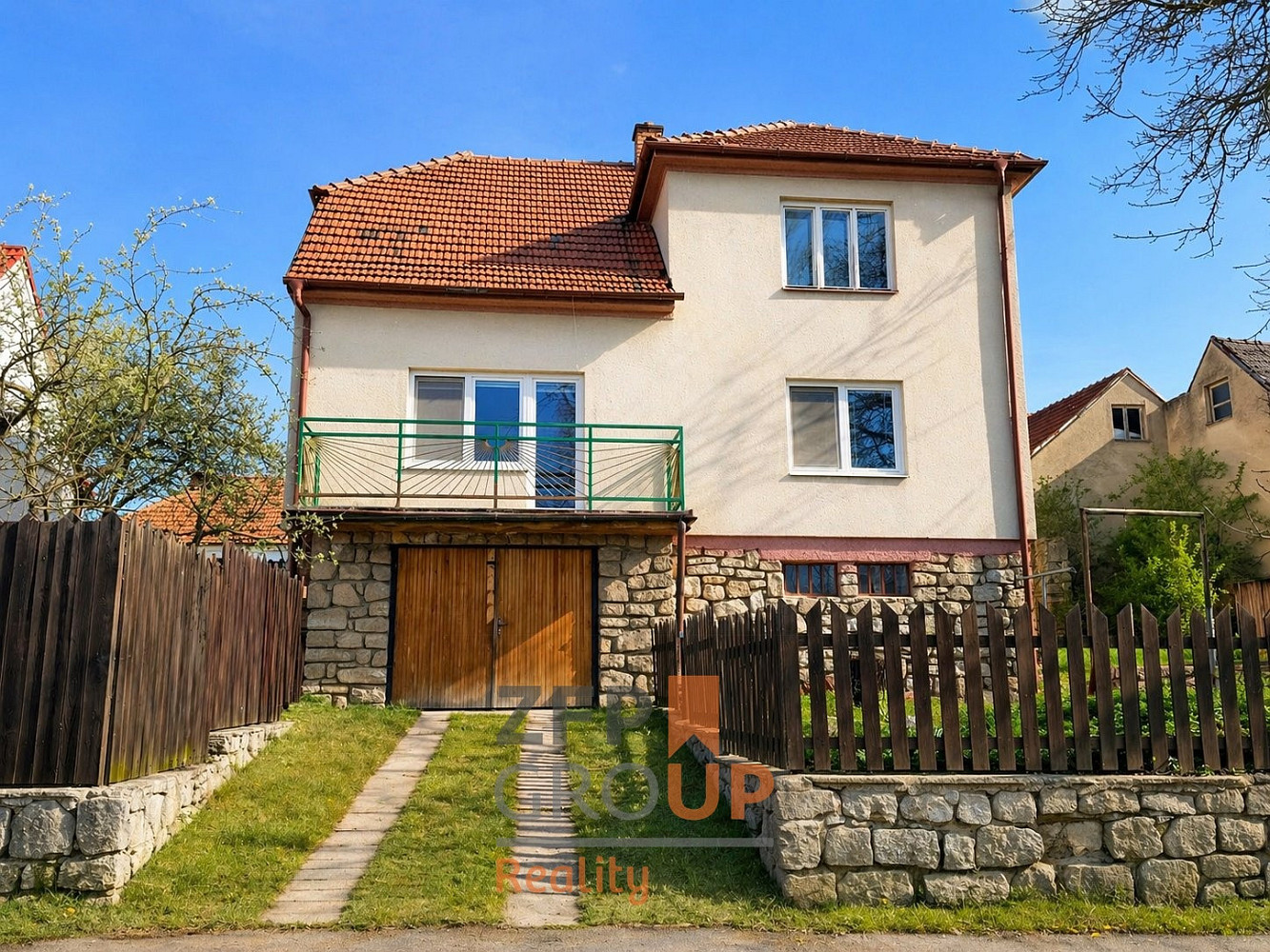 Prodej domu 137 m² s pozemkem 388 m² — photo 2