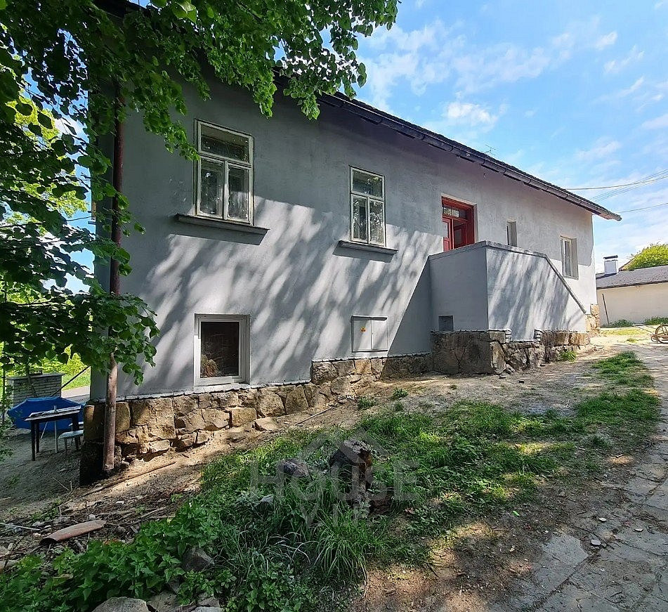 Prodej nájemního domu, činžáku 285 m² — photo 3