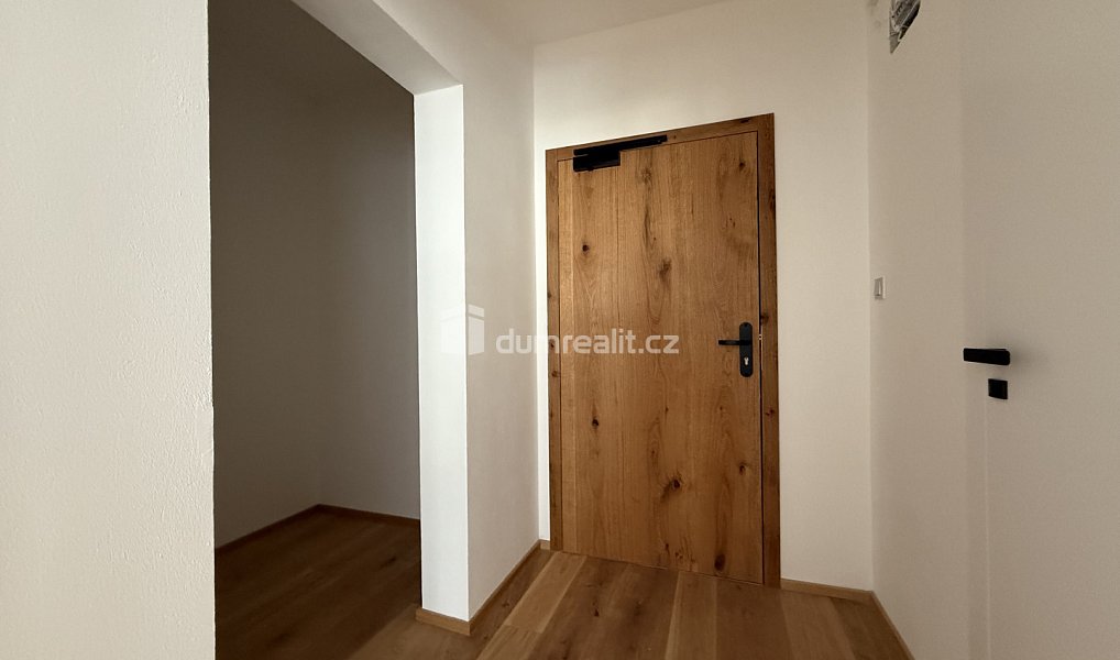 Pronájem bytu 2+1 57 m², Harrachov – náhled fotky 14