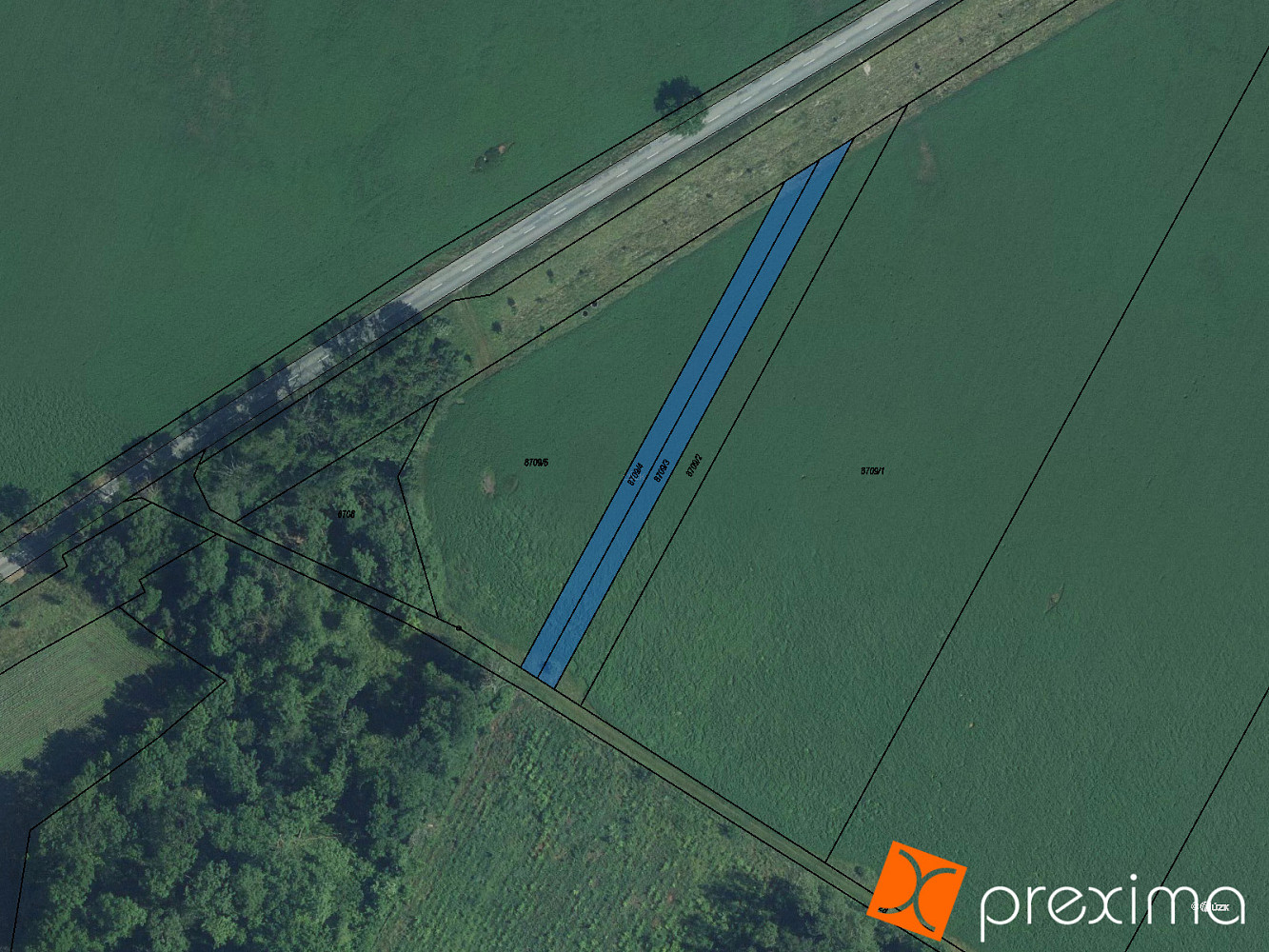 Prodej pole 602 m²