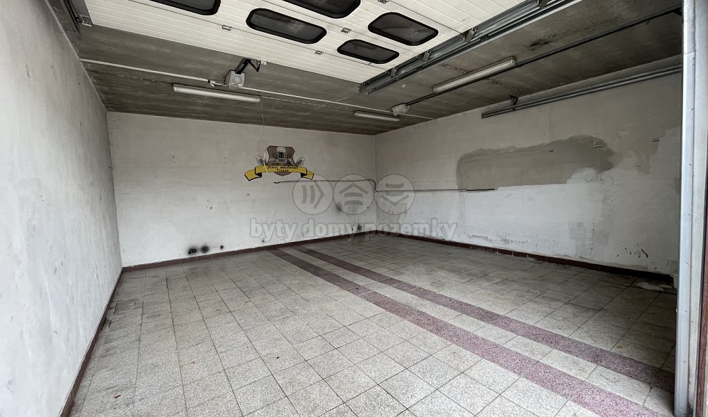 Pronájem garáže, 44 m2, Třeboň, ul. Nádražní, Třeboň – náhled fotky 6