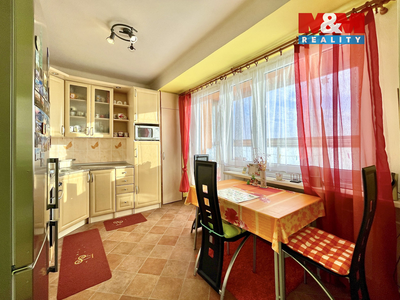 Prodej bytu 2+1 63 m² — photo 2