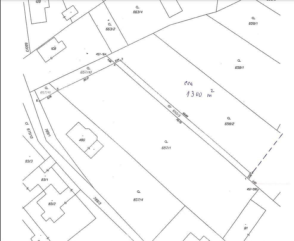 Prodej stavebního pozemku 1 300 m² – fotografie 2