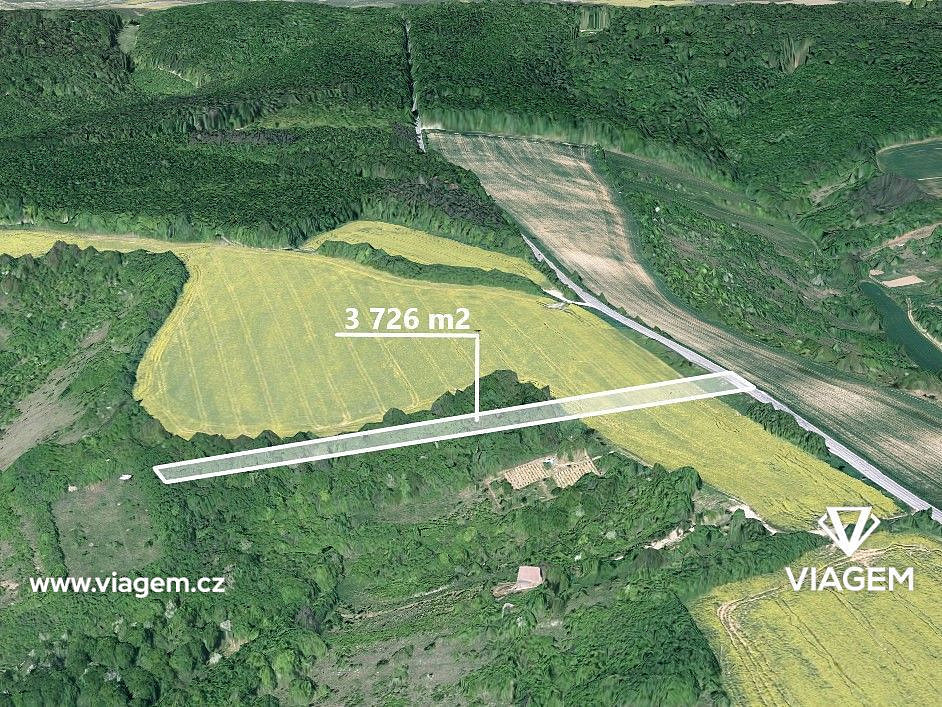 Prodej pole 931 m²