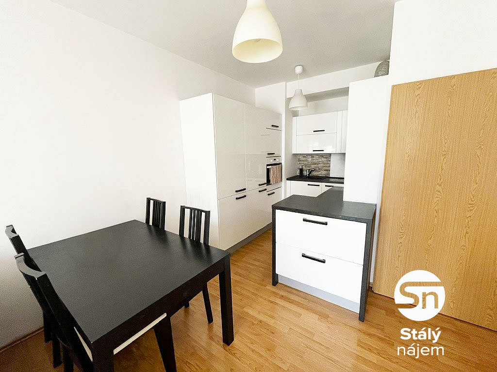 Pronájem bytu 2+kk 47 m² – fotografie 2