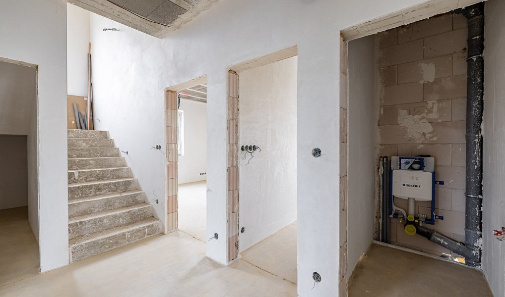Prodej domu 166 m² s pozemkem 1 012 m², Lužná – náhled fotky 12