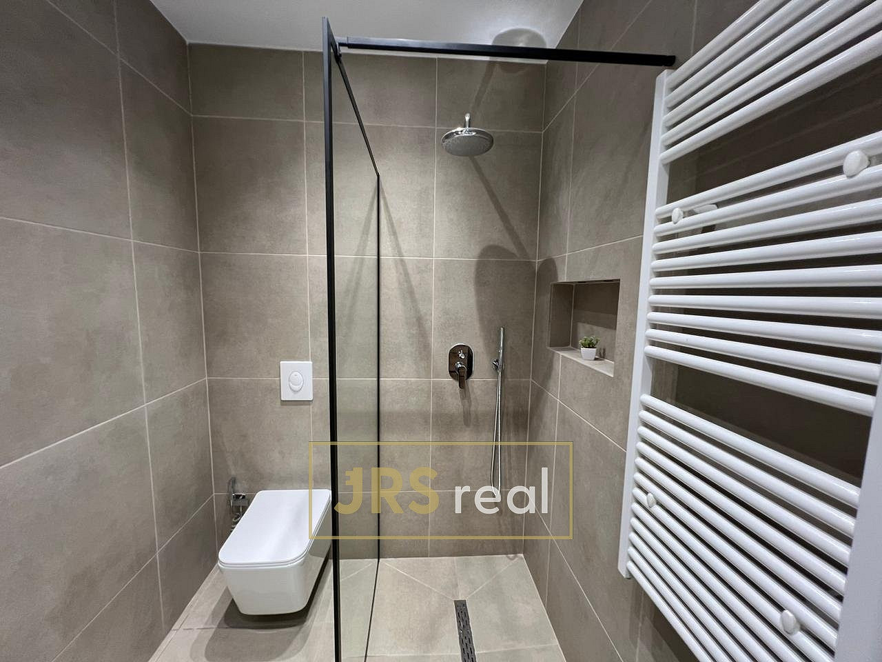 Prodej bytu 2+kk 56 m² – pohled 6