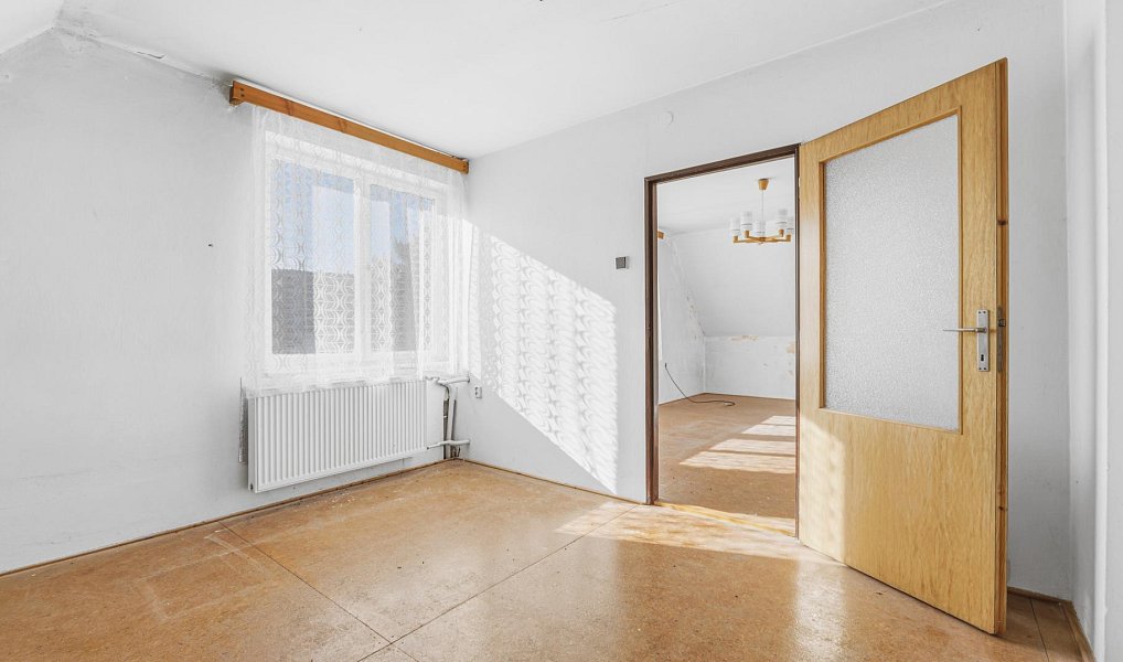Prodej domu 258 m² s pozemkem 759 m², Úhonice – náhled fotky 9