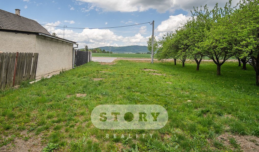 Prodej stavebního pozemku 468 m², Újezd – náhled fotky 6