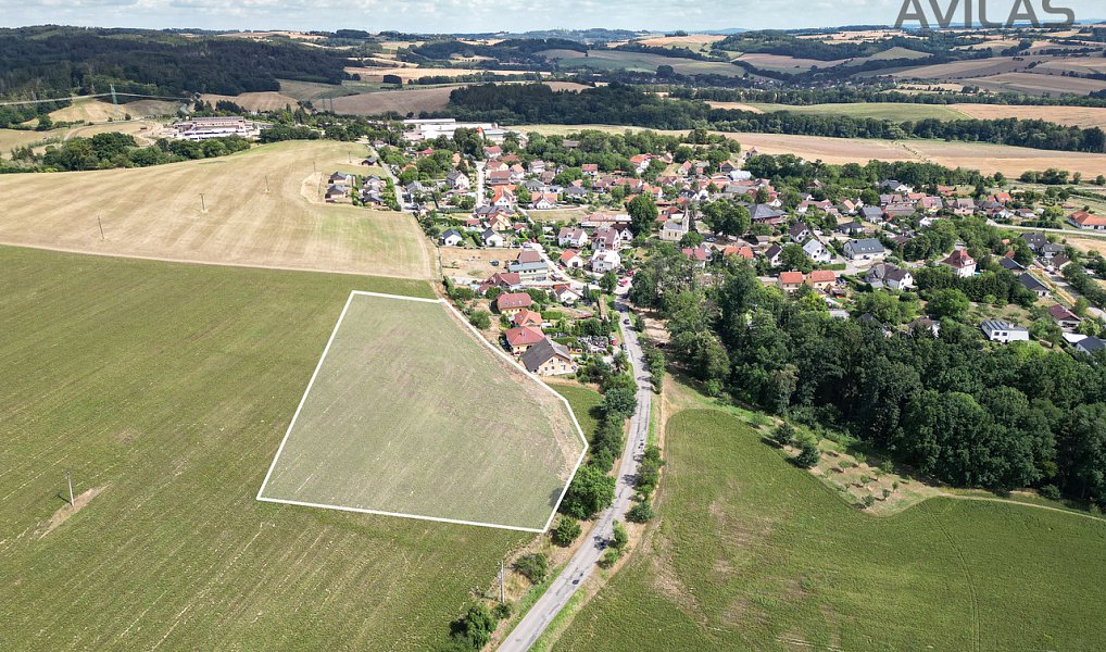 Prodej stavebního pozemku 7 885 m², Soběhrdy – náhled fotky 4