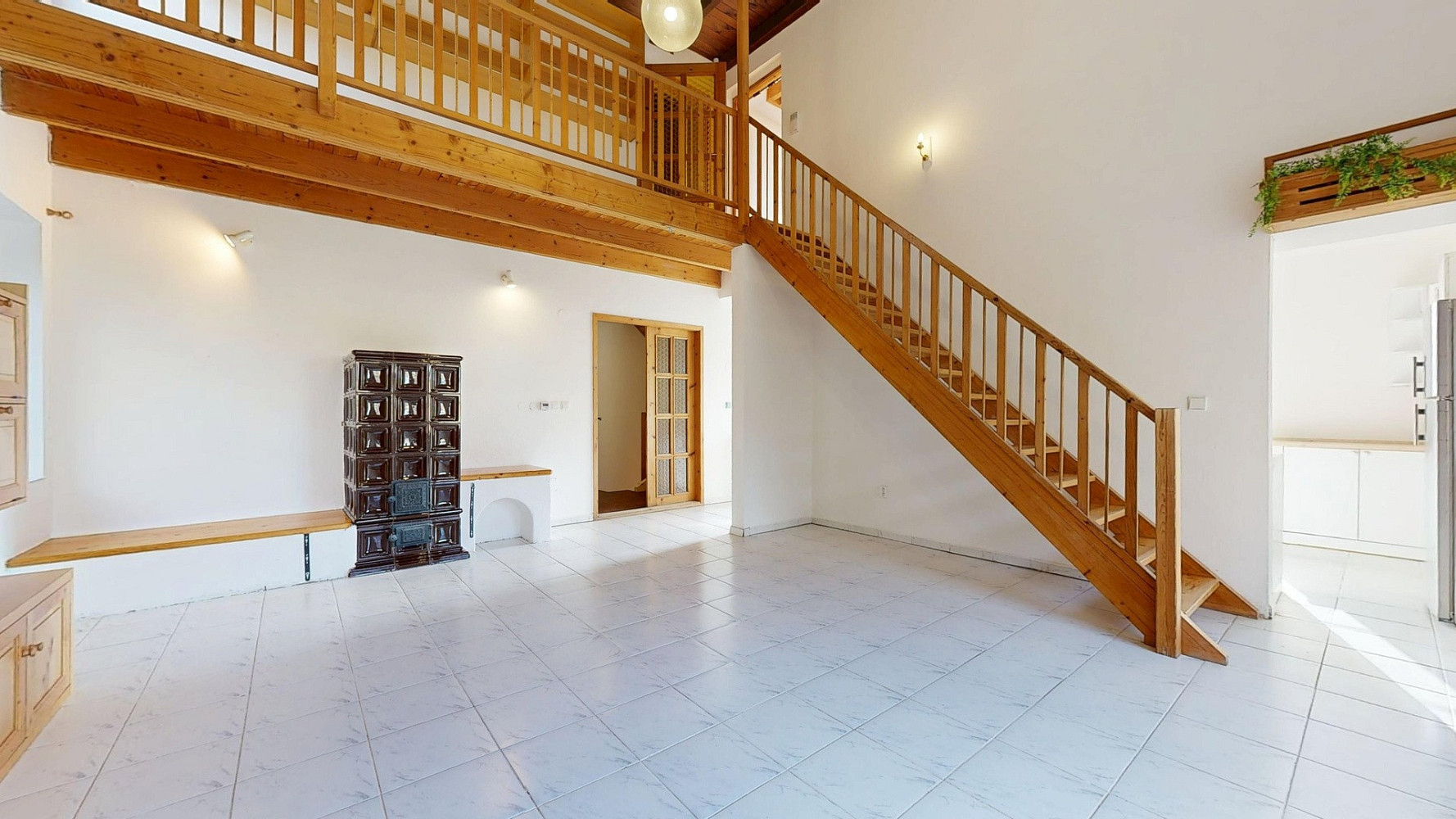 Prodej domu 145 m² s pozemkem 1 372 m² — photo 5