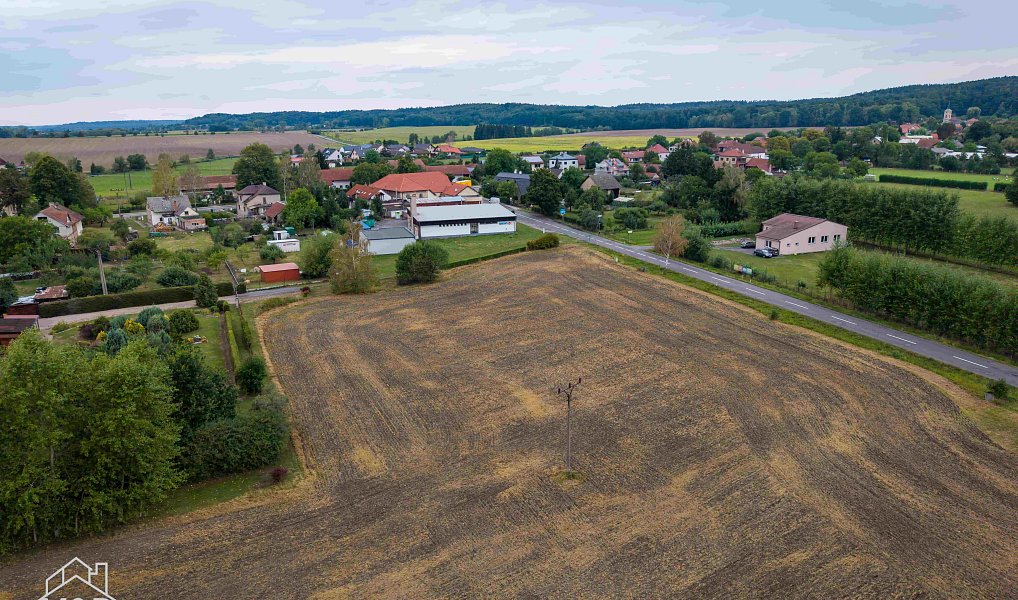 Prodej stavebního pozemku 1 000 m², Sruby – náhled fotky 5