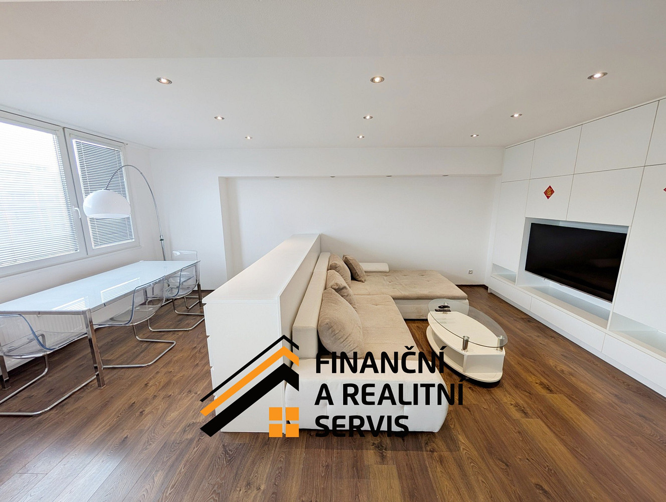 Pronájem bytu 3+1 84 m² – fotografie 4