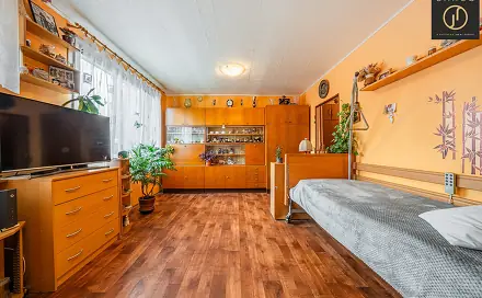 Pronájem bytu 1+kk 33 m², V Bažantnici, Kladno - Kročehlavy