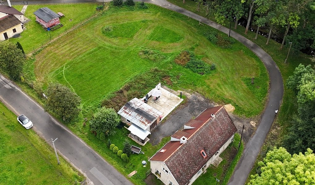 Prodej stavebního pozemku 2 046 m², Dolní Řasnice – náhled fotky 3