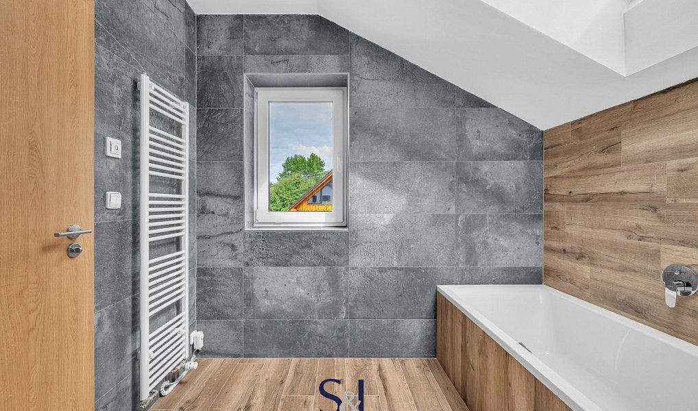 Pronájem domu 132 m² s pozemkem 1 483 m², Liberec – náhled fotky 14
