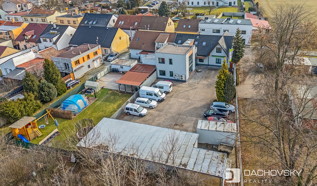 Prodej obchodních prostor 374 m², Pardubice – náhled fotky 12