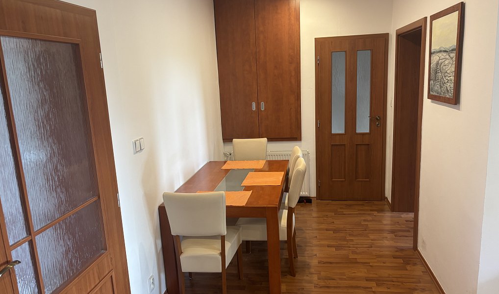 Pronájem bytu 3+kk 75 m², Praha – náhled fotky 3
