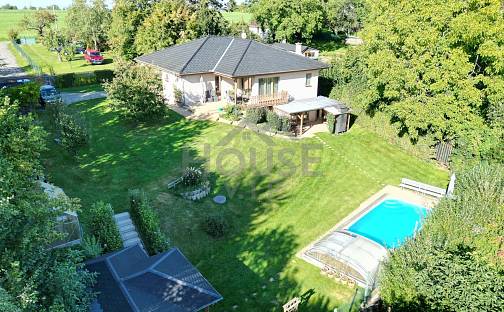 Prodej domu 207 m² s pozemkem 1 499 m², Světice, okres Praha-východ