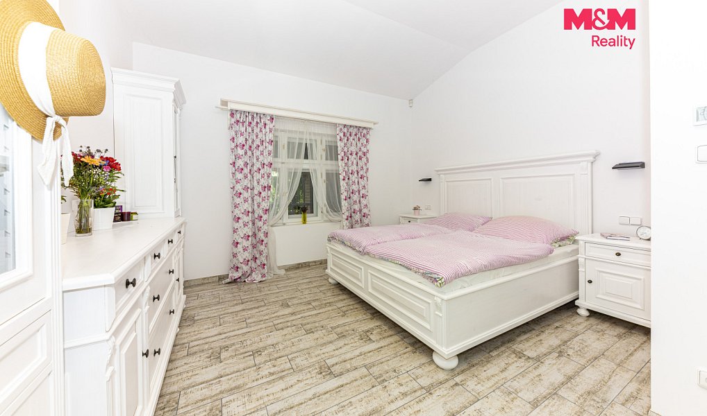 Prodej domu 996 m² s pozemkem 162 727 m², Kolín – náhled fotky 21