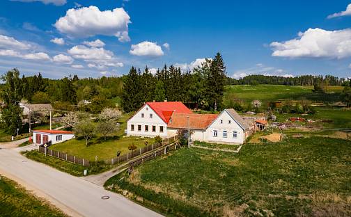 Prodej chaty/chalupy 179 m² s pozemkem 24 942 m², Lodhéřov, okres Jindřichův Hradec