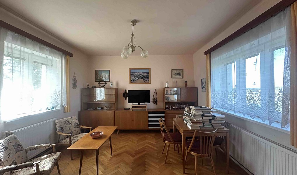 Prodej domu 104 m² s pozemkem 1 383 m², Uhlířské Janovice – náhled fotky 5