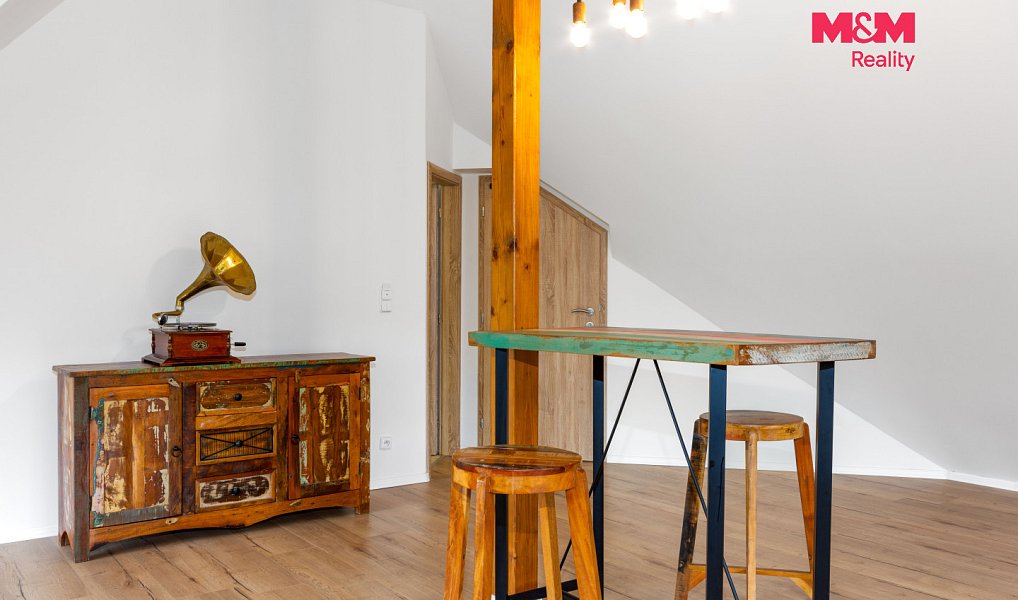 Prodej bytu 3+kk 135 m², Horní Lhota – náhled fotky 12
