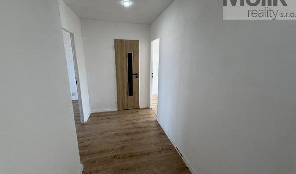 Pronájem bytu 3+1 62 m², Most – náhled fotky 9